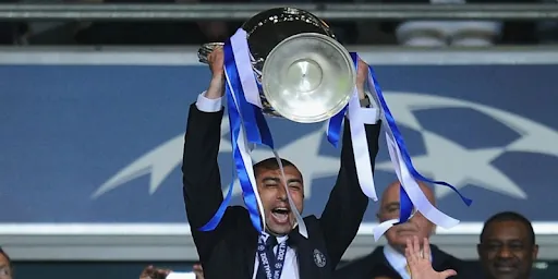 Di Mateo giúp The Blues lần đầu lên ngồi Champions League