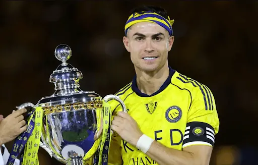 Ý chí sắt đá, kỷ luật thép và kỷ lục ghi bàn vô tiền khoáng hậu của CR7.