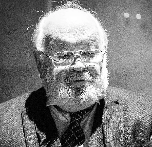 David Wilde - Nghệ sĩ piano, nhà soạn nhạc và trí thức âm nhạc của thế kỷ XX–XXI