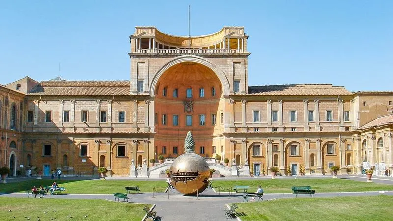 Vatican Museums lưu giữ di sản tôn giáo và nghệ thuật Phục Hưng