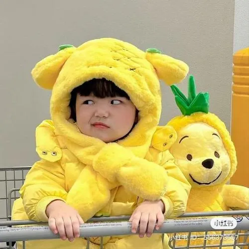 Hình profile tối giản nhấn bố cục chính diện cảm xúc trống rỗng tĩnh