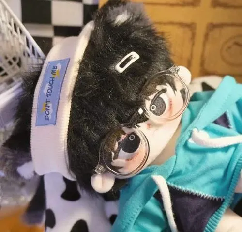 Avatar gấu bông cute và cách kể câu chuyện tính cách không cần lộ mặt