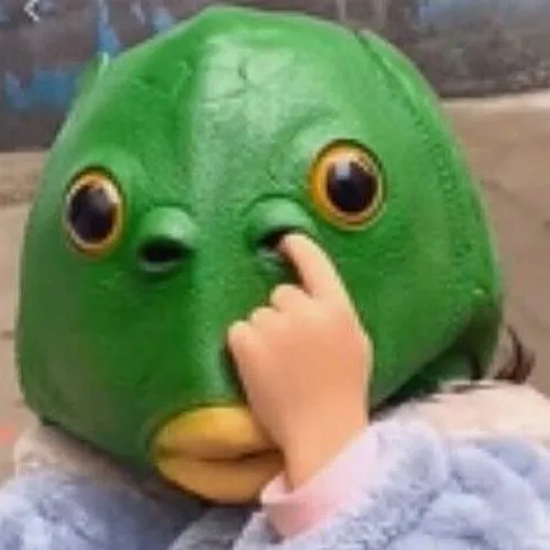 Hình đại diện vô tri ánh nhìn vô cảm tạo hình đơn giản gây cười