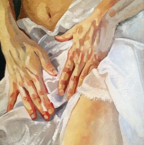 Hình thể trừu tượng nhấn lệch tâm đầy tiết chế.