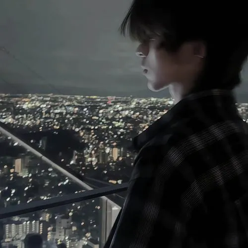 Phong cách trầm lắng với khoảnh khắc tĩnh lạnh lẽo