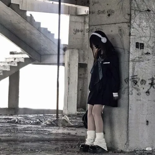 Ảnh đại diện buồn nữ cho tâm trạng không ổn nhưng vẫn dịu dàng