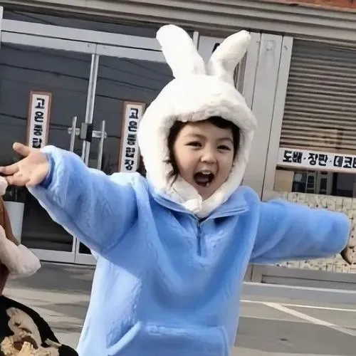 Avatar dễ thương ảnh profile đôi mang vibe tổng thể nhẹ