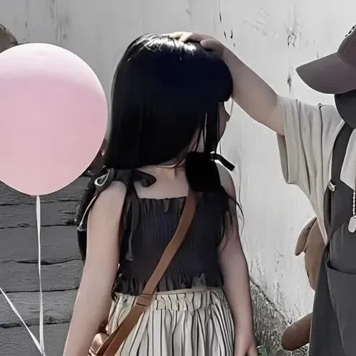 Hình profile cute pastel style mang vibe trẻ thơ