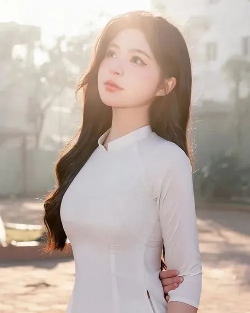 Ảnh đại diện thiếu nữ trẻ với nét đẹp chưa son phấn