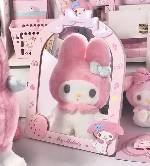 Hình avt cute hồng dễ thương biểu cảm hiền lành cho con gái