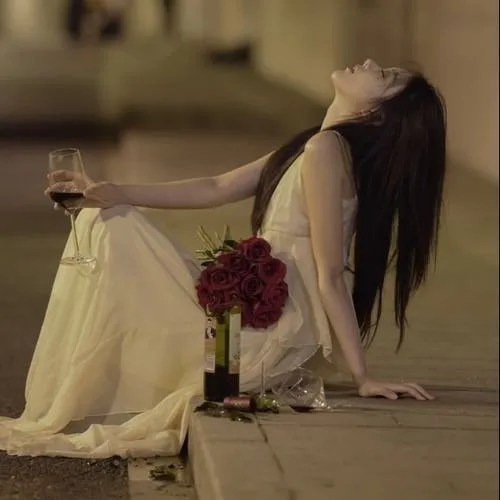 Hình đại diện thất vọng thất tình gợi mất mát sâu