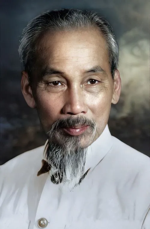 Ánh sáng dịu bao nụ cười tạo ấm áp