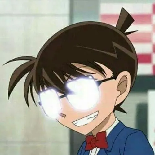 Ảnh chế meme Conan với cặp mắt kính phát sáng