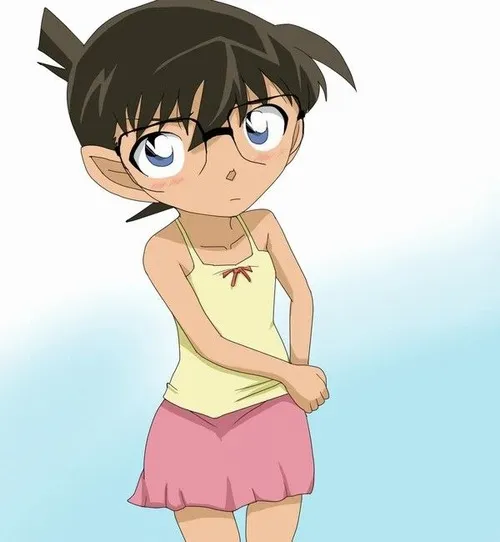 Ảnh chế Ran Mori, Ran nghi ngờ thân phận Conan, ánh mắt soi kính cực gắt.