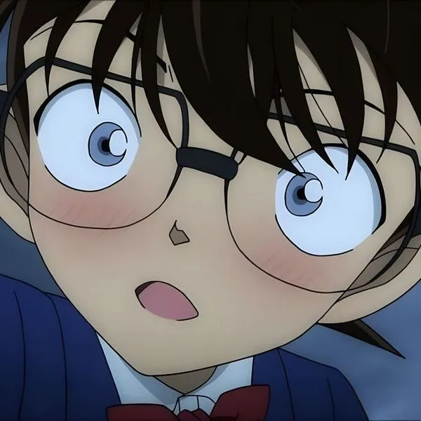 Conan bị chọc ghẹo nên đỏ mặt, cận mặt rõ chi tiết, hợp làm hình nền