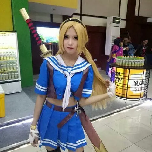 Khoảnh khắc cosplay tái hiện nhân vật qua make up nhân vật sắc nét