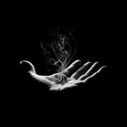 Avatar tang lễ thể hiện tính nghi lễ bố cục chính diện ánh sáng dịu