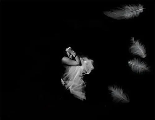 Ảnh đại diện tang lễ với tông màu đen trang nghiêm cảm xúc trầm