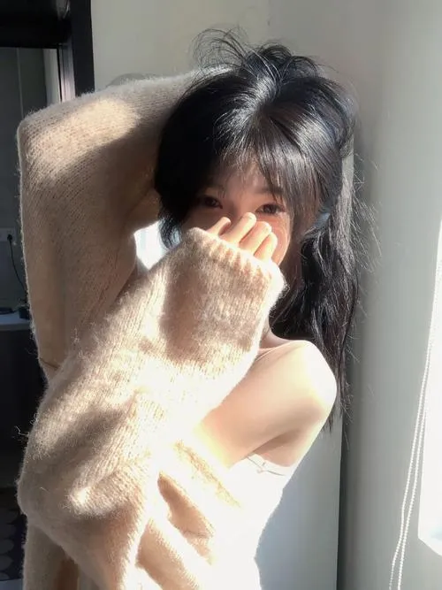 Quyến rũ vừa đủ tạo cảm giác rất tự nhiên