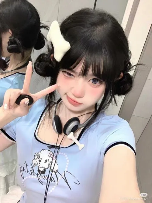 Mỹ nhân cuốn hút với tông da sáng mịn