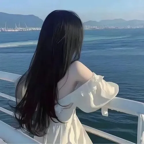 Vẻ đẹp kín đáo của ảnh gái xinh che mặt trong không gian tĩnh lặng