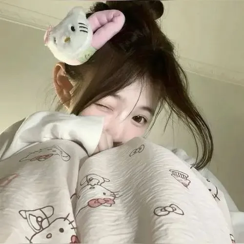 Gái xinh không lộ diện nhưng vẫn kể được câu chuyện riêng