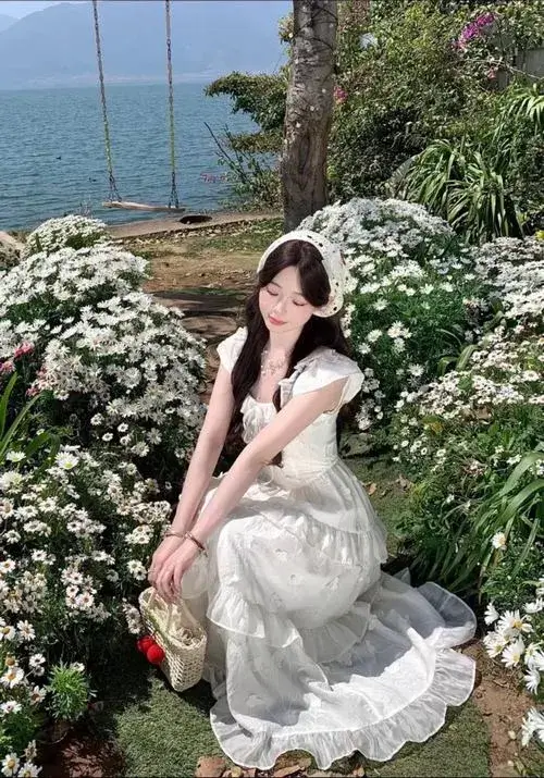 Hình ảnh phụ nữ gợi cảm nhờ màu sắc và độ tương phản