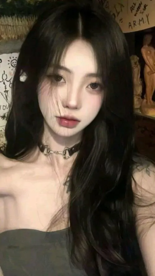 Outfit gồm áo quần phụ kiện thể hiện chất riêng