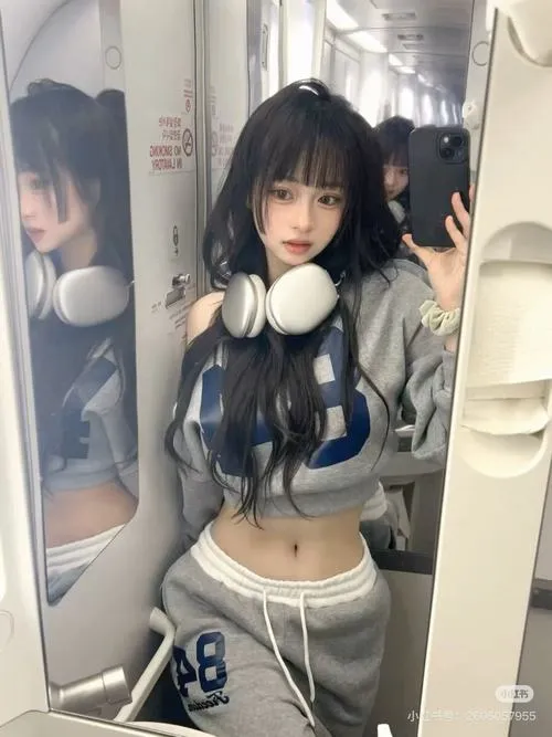 Phong cách ulzzang giữ thần thái trong trẻo