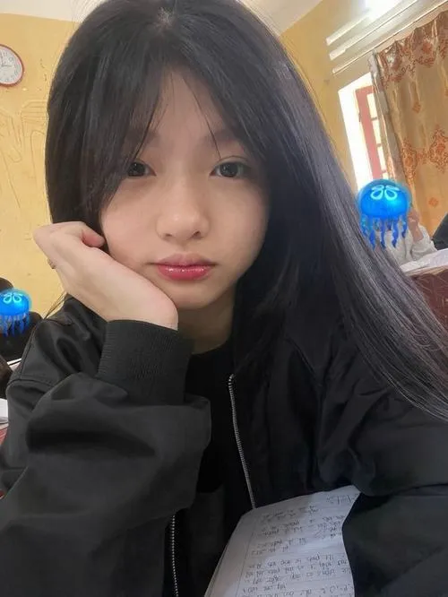 Khung hình đơn giản giữ trọn nét ngọt ngào tuổi mới lớn