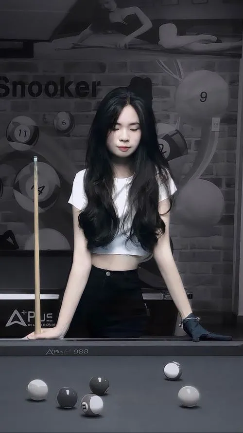 Bộ ảnh gái xinh chơi bida vừa thể thao vừa gợi cảm đầy tinh tế
