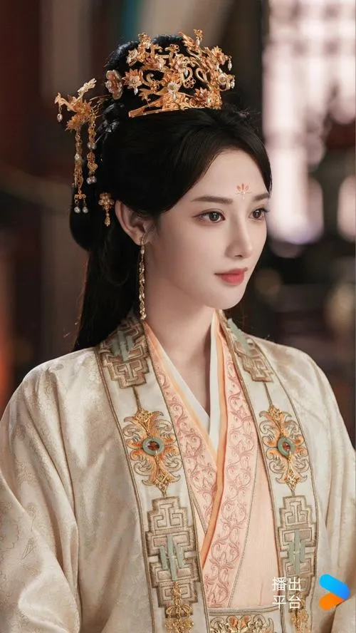 Ảnh mỹ nhân cổ trang toát lên khí chất cổ điển dịu dàng