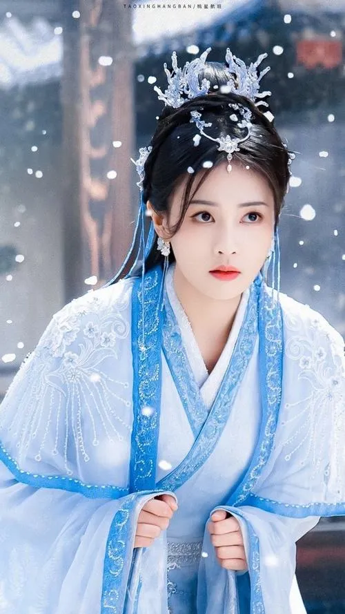 Ảnh mỹ nhân cổ trang gợi cảm giác hoài niệm sâu lắng