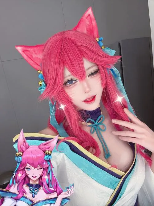 Cosplay phong cách hentai hòa quyện nghệ thuật minh họa 2D sáng tạo