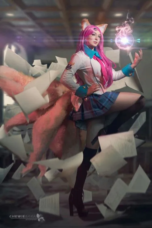 Vẻ đẹp fantasy của gái xinh cosplay các tướng Liên Quân