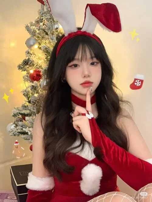 Gái xinh hóa thân thành nhân vật anime nổi tiếng