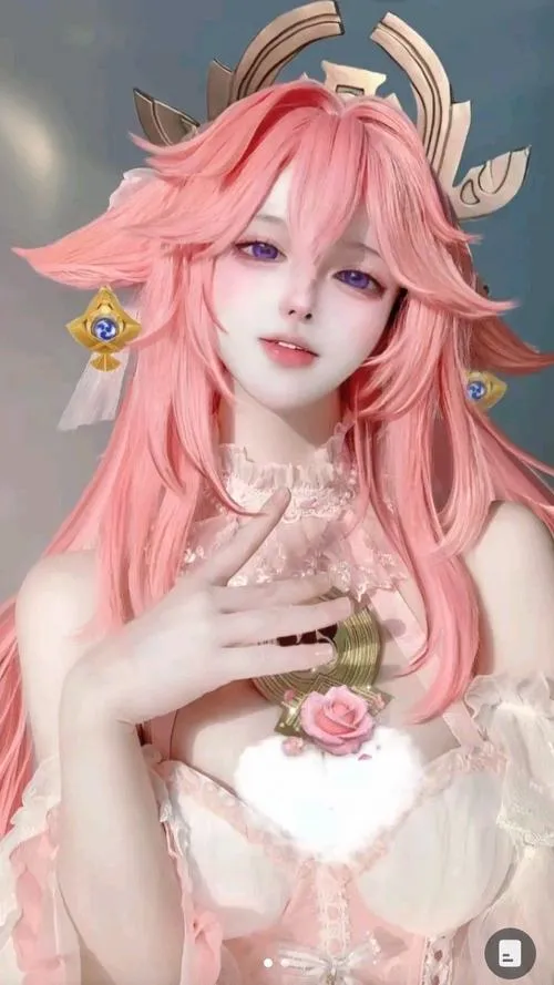 Bức ảnh cosplay khoe thân tạo kích thích thị giác cao