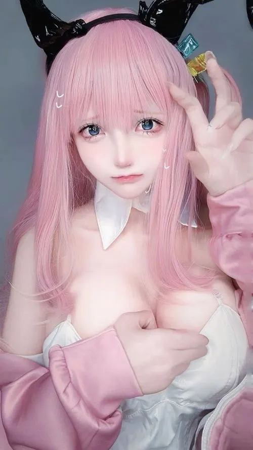 Phong cảnh cosplay fantasy hòa da thịt và ánh sáng