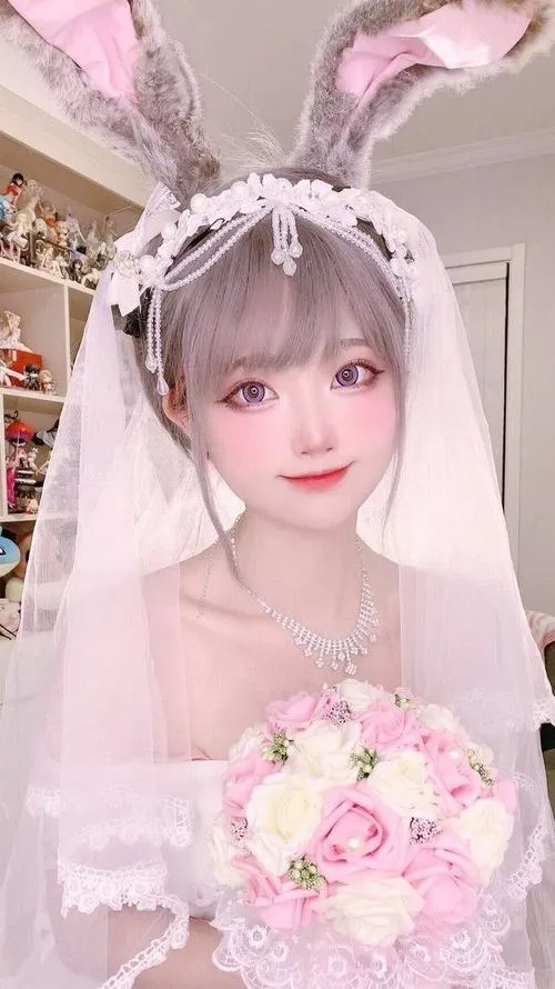 Bộ ảnh gái xinh cosplay thỏ vừa dễ thương vừa gợi cảm đầy tinh nghịch