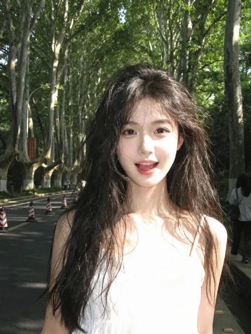 Cười rất duyên tạo cảm xúc tích cực cho khoảnh khắc