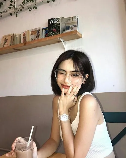 Mũi cao nhẹ giúp gương mặt cân đối