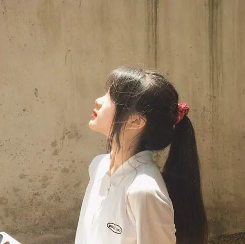 Sống mũi thanh giúp gương mặt hài hòa dễ thương