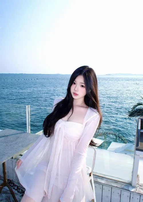 Vẻ săn chắc khiến gái xinh body đẹp thêm cuốn hút