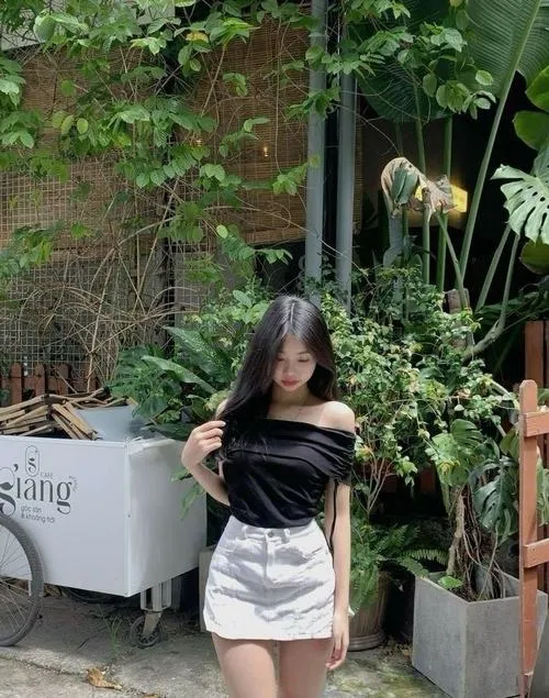 Cảm giác mềm mại lan tỏa từ vóc dáng cân đối