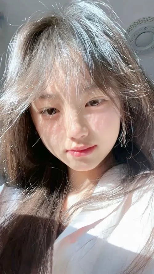 Làn da có lỗ chân lông rất chân thật