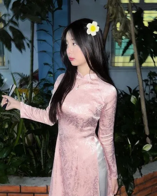 Vẻ đẹp giữ nguyên khuyết điểm nhẹ đầy chân thật