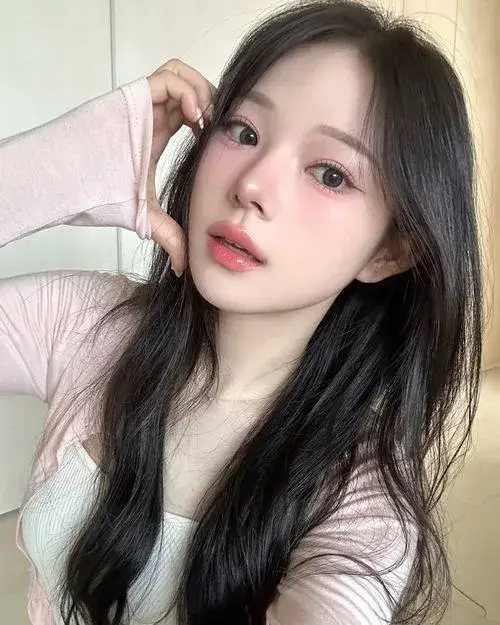 Vẻ đẹp Hàn Quốc mang gương mặt Hàn thanh tú