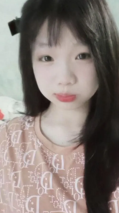 Tuổi teen 2012 và vẻ đẹp đời thường rất mộc mạc