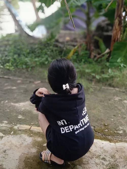 Bộ ảnh chân dung teen che mặt mang phong cách trong sáng