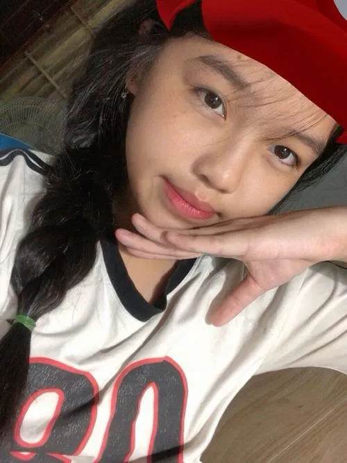 Chi tiết nụ cười thuộc biểu cảm dễ mến